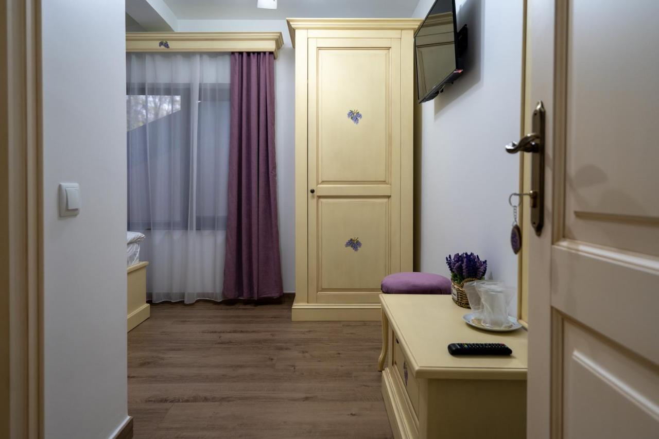 Vila N&D Arefu Kültér fotó